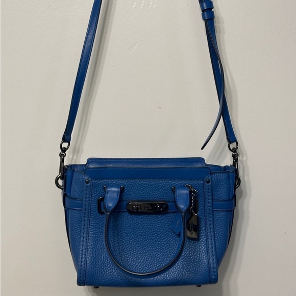 Coach Swagger 21 Carryall